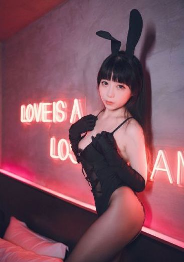 男人把女人捅爽视频_英文版字幕