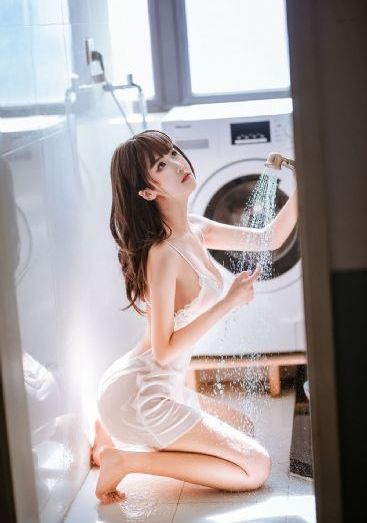 电影年轻的嫂子_BD视频大全