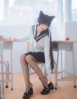 善良女秘书的目的_蓝光HD高清在线观看